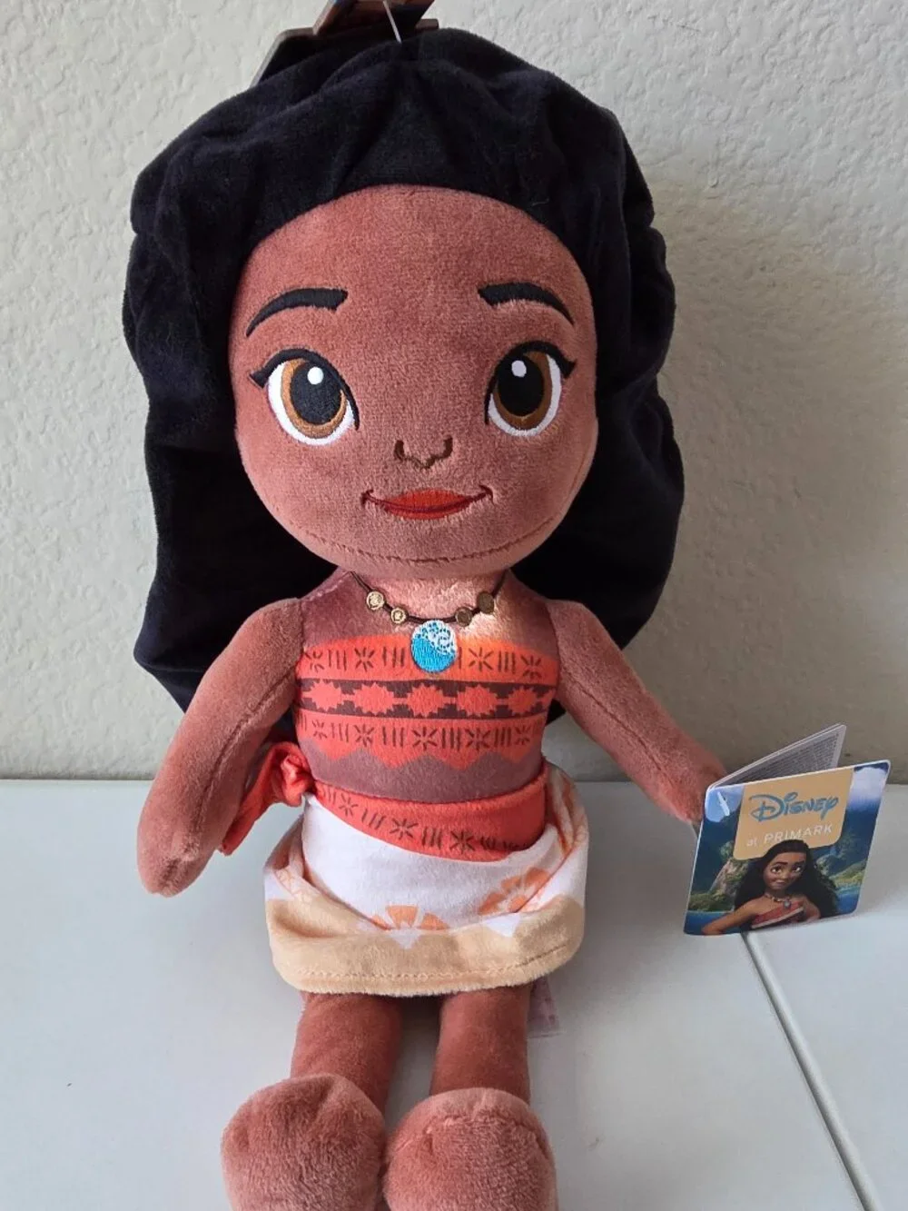 Disney X Primark Moana Light Up Chest Necklace 15